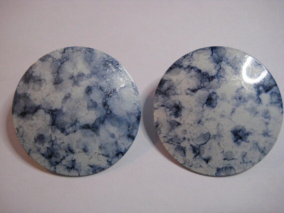 Vintage Speckled Enamelware Button Earrings
