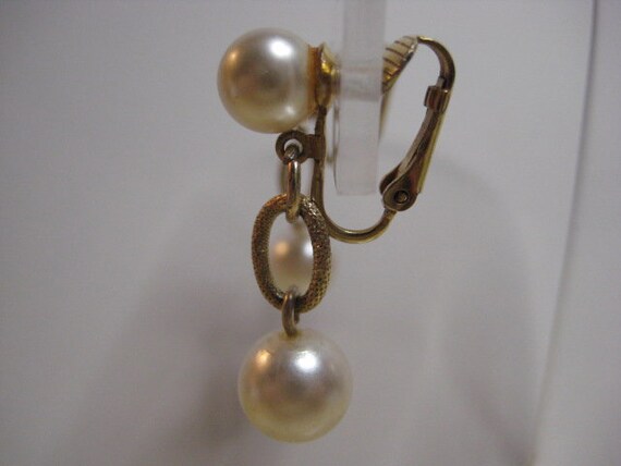 Vintage Faux Pearl Dangle Earrings - image 4