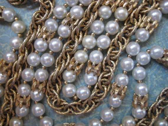 Vintage Napier Faux Pearl Necklace - image 9