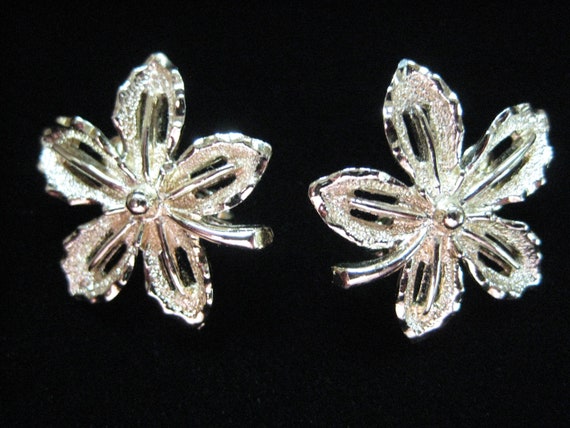 Vintage Sarah Coventry "Ivy" Earrings - image 1