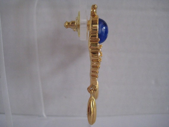 Vintage Avon Blue Cabochon Drop Earrings - image 3