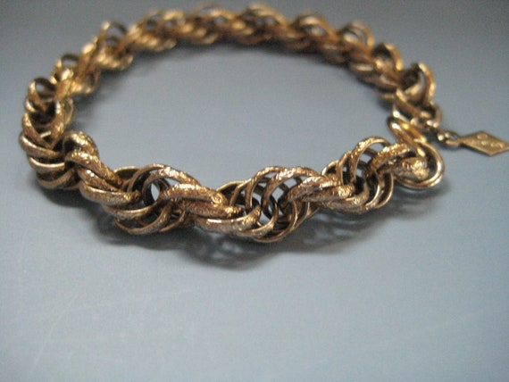 Vintage Sarah Coventry "Goldenlinks" Bracelet - image 10