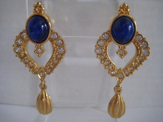 Vintage Avon Blue Cabochon Drop Earrings - image 2