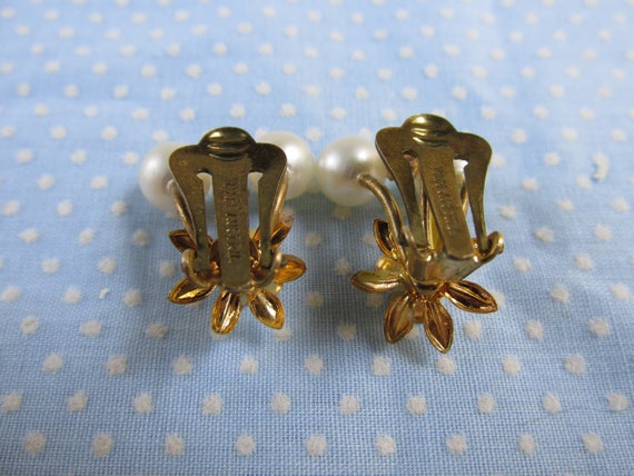 Vintage Austrian Faux Pearl and Enamel Earrings - image 6