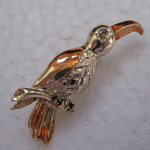 Vintage Toucan Brooch