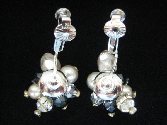 Vintage Vendome Faux Pearl and Rhinestone Earrings - image 7