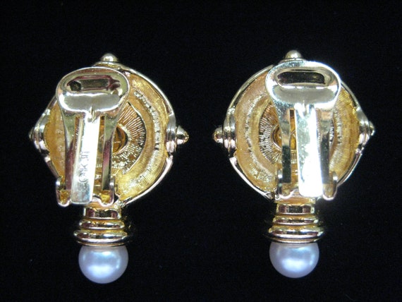 Vintage Kenneth J Lane Etruscan Style Ear Clips - image 7