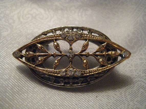 Vintage Edwardian Style Reproduction Brooch - image 4