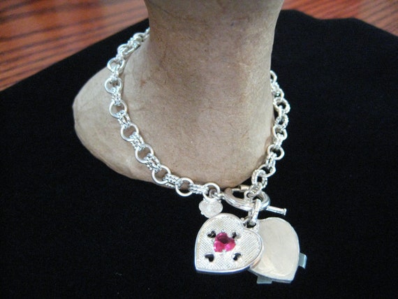 Things remembered hotsell heart bracelet