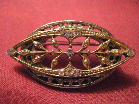 Vintage Edwardian Style Reproduction Brooch - image 1