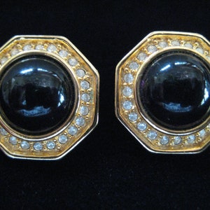 Vintage Napier Cabochon Motif Sets Collection Earrings