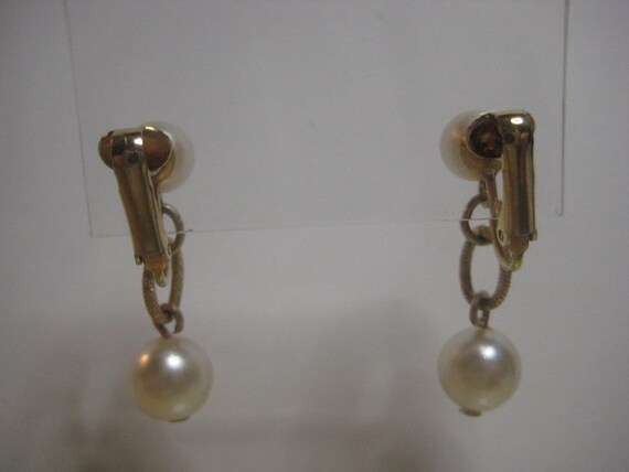 Vintage Faux Pearl Dangle Earrings - image 3