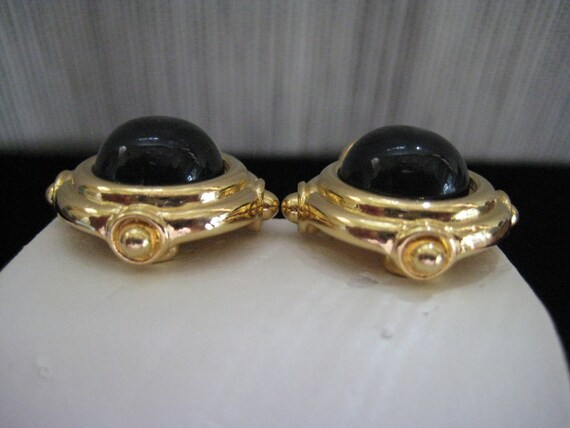 Vintage Kenneth J Lane Etruscan Style Ear Clips - image 4