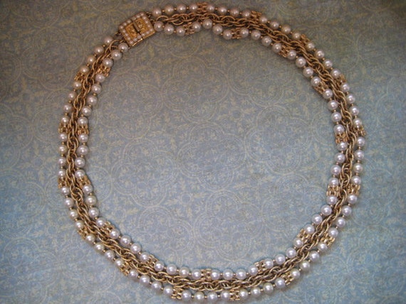 Vintage Napier Faux Pearl Necklace - image 3