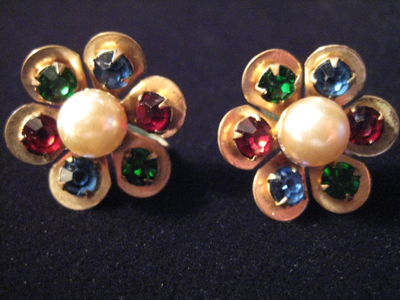 Vintage Coro Multicolored Rhinestone and Glass Pe… - image 1