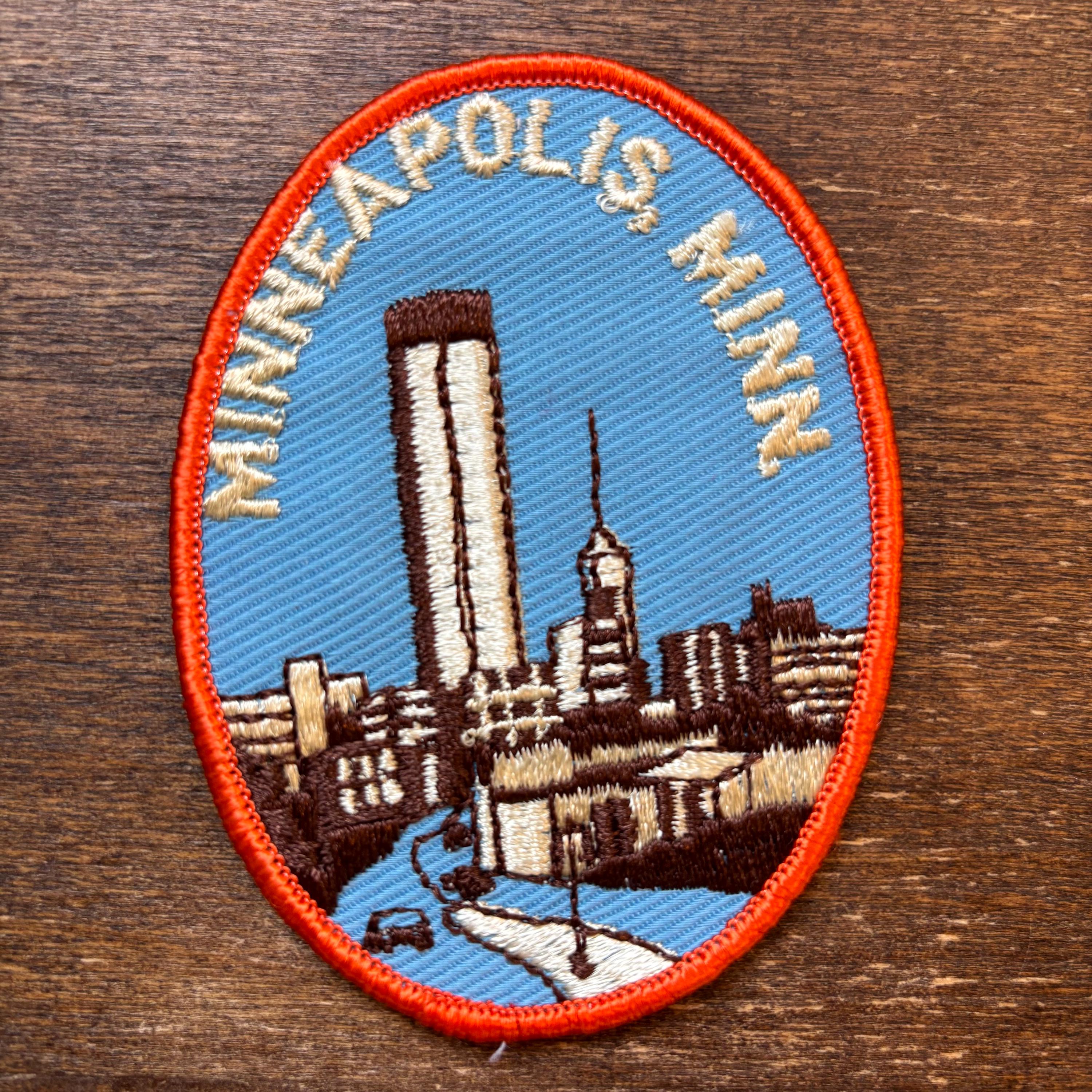 Minneapolis, Minnesota Vintage Souvenir Travel Patch