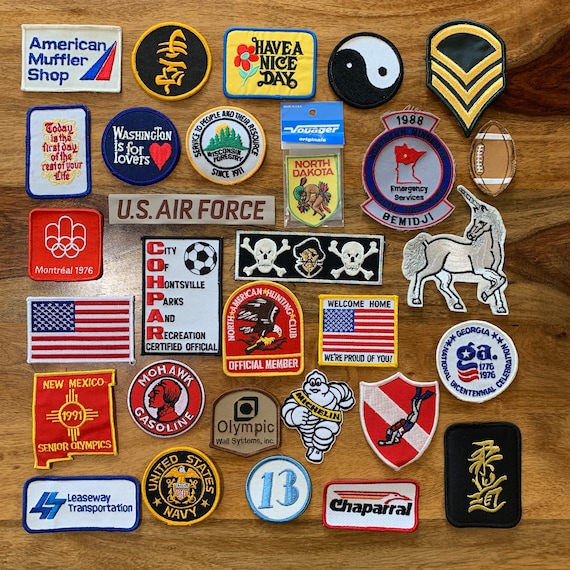 A Batch/Lot of 30 Mixed/Random Vintage Patches