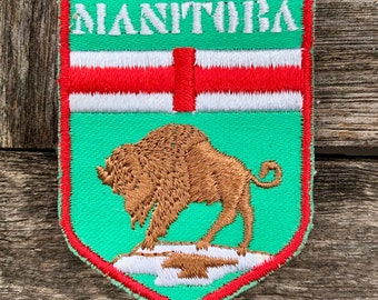 Manitoba Canada embroidered patch Unused in package by Voyager Emblems 1970s 