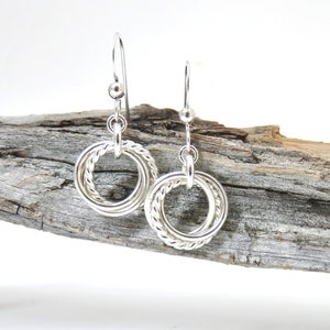 Sterling Silver Textured Love Knot Earrings, 3 circles, infinity earrings, twist texture, textured, sterling silver earrings, MHD
