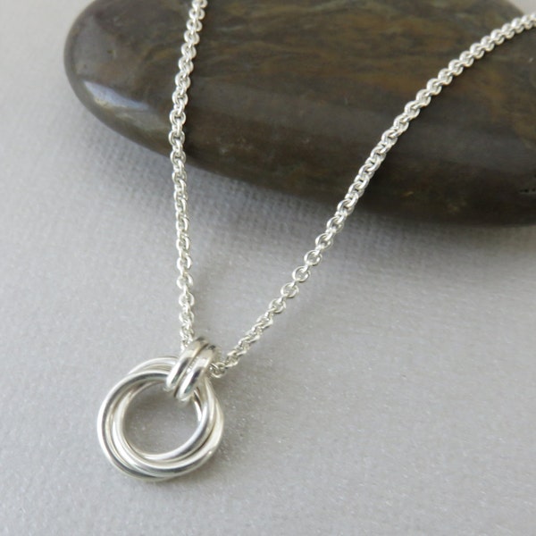 Love Knot Necklace, sterling silver, eternity necklace, 3 rings, 30th birthday for her, 30th anniversary, 3rd, friendship gift,three circles