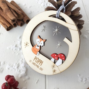 Adorno de zorro de primera Navidad del bebé adorno de Navidad personalizado 1ra decoración del bosque imagen 1