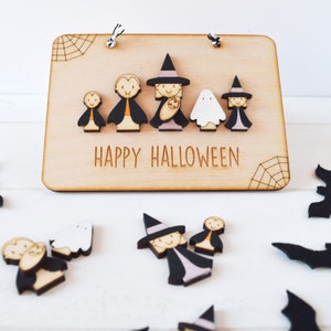 Halloween sign - Halloween home decoration- Fall decoration - Personalied family Halloween sign