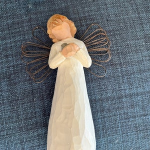 Willow Tree Angel of Healing Susan Lodi