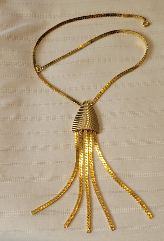 Vintage 18 inch Arrow-Tassel Necklace