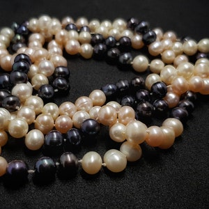 Vintage pearl necklace in 3 colors: white, black and pink