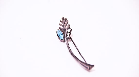 Vintage silver brooch with turquoise and three ro… - image 1