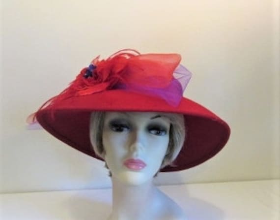 Elegant Ladies Red Feathers & Flower Brim Wool Felt Dress Hat Burgundy Felt Wild Brim Hat With Feather | Black Wide Brim  main image 3