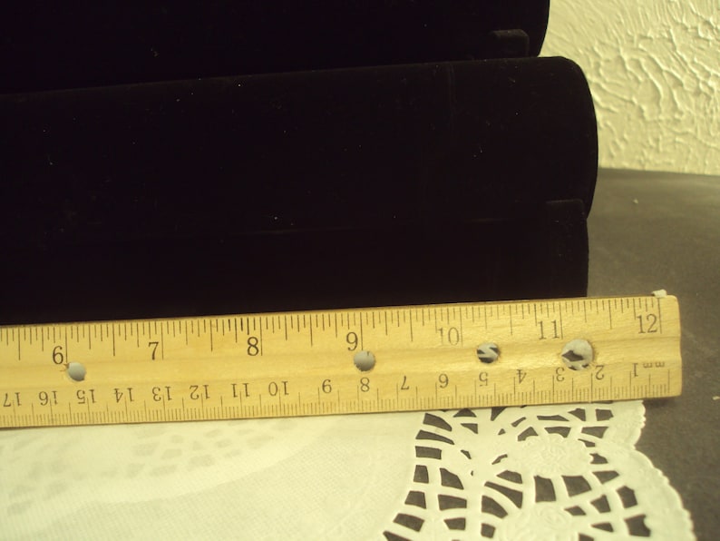 necklace organizer Velvet bracelet display jewelry holder 3 tier black velvet for bracelets watches