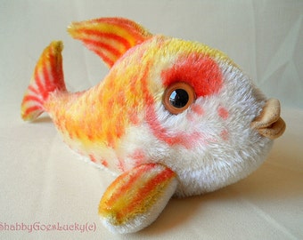 Steiff Fish Flossy gold red lying vintage 60s stuffed mohair goldfish with huge glass eyes, 11 inch in excellent condition, magic goldfish