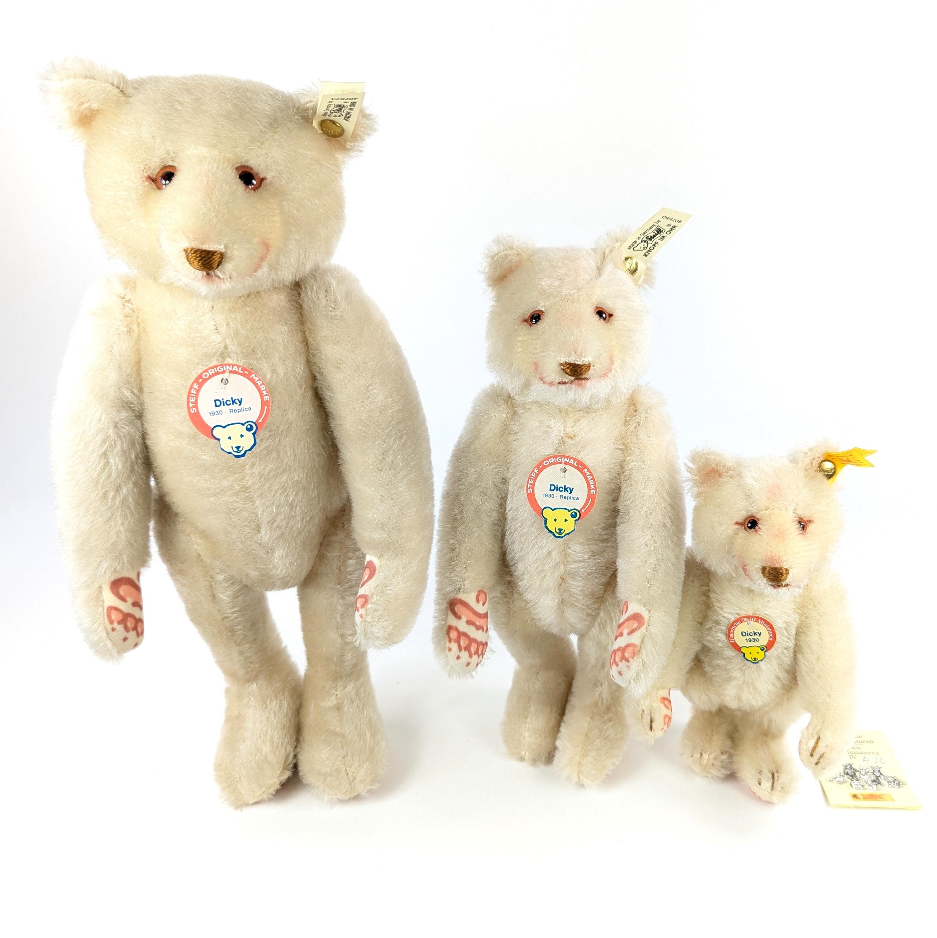 シュタイフ社　テディベア　ディッキー シュタイフ社 ＊ 1992年生まれ ＊「 ディッキー1930ホワイト・33