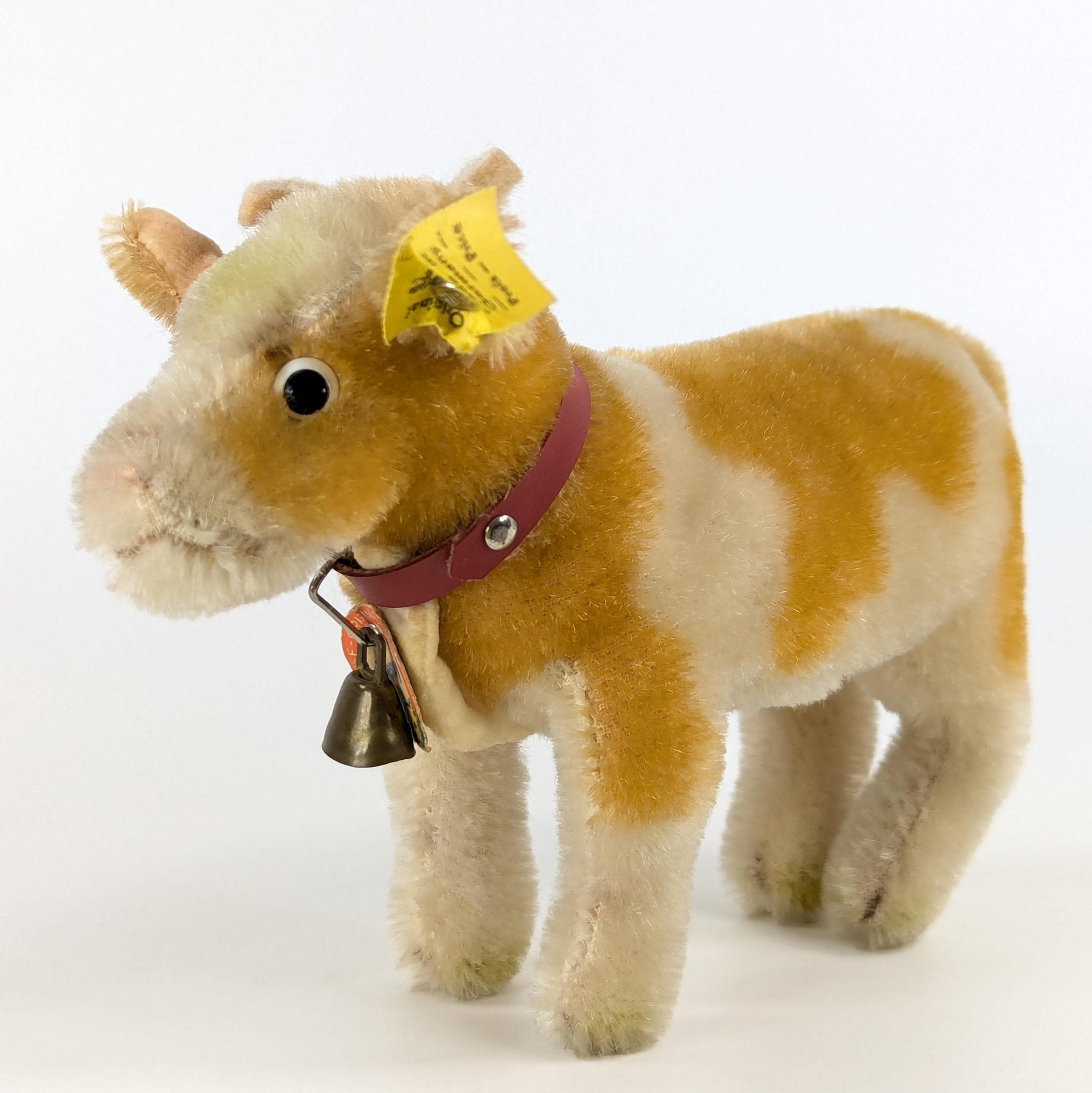 Steiff Cow Bessy all IDs smallest 5 inches vintage 1966 to 1967 produced excellent condition