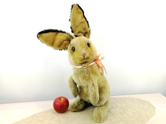 old vintage steiff rabbit