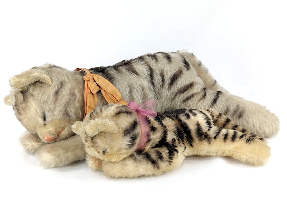 Steiff Floppy Cat Sleeping Smallest 7 Inches Vintage 1953 to 1969