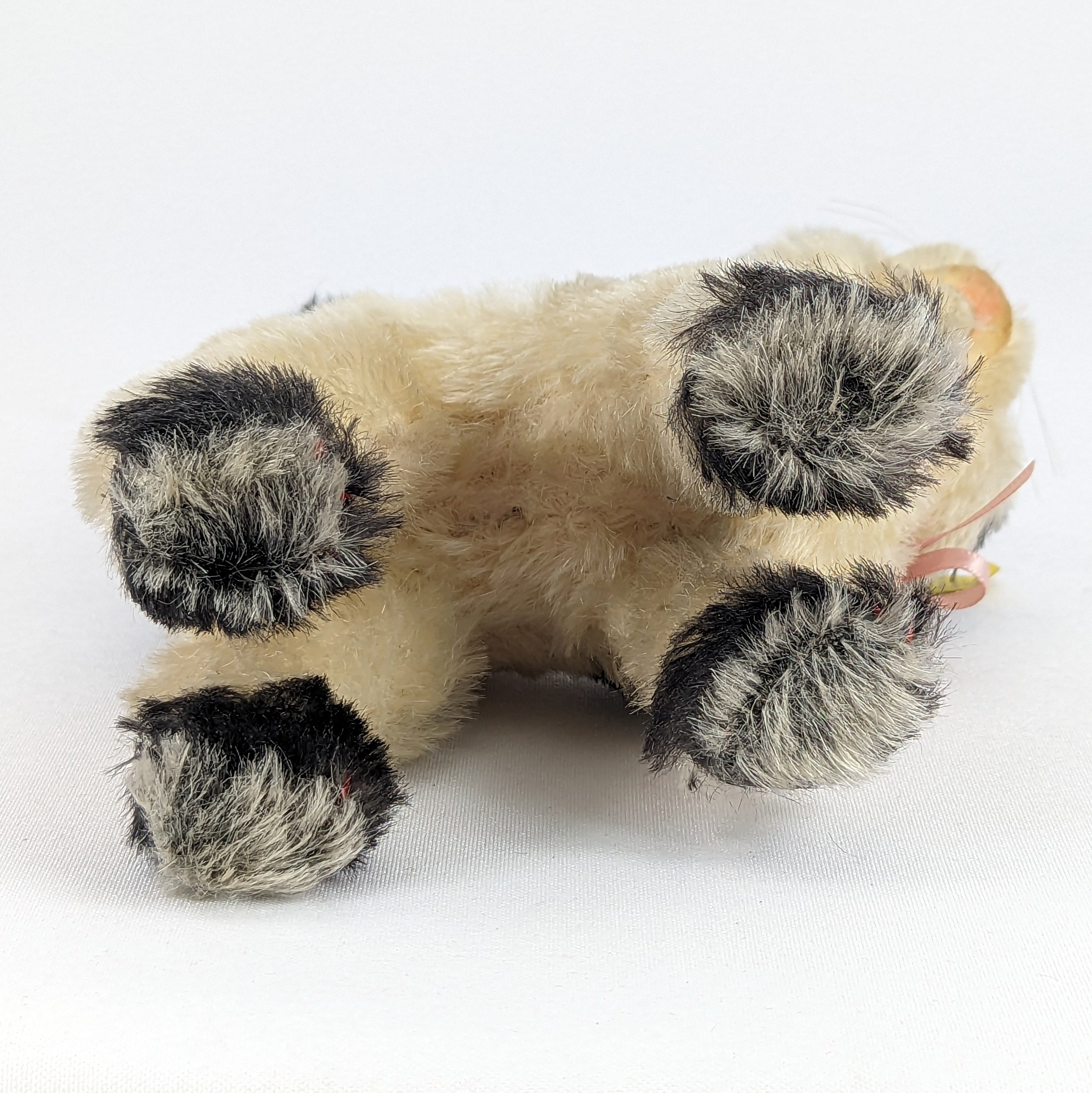 シュタイフ　「Gussy Cat」 Steiff Cat Gussy With Ids Large 7 Inches Vintage 1966 to