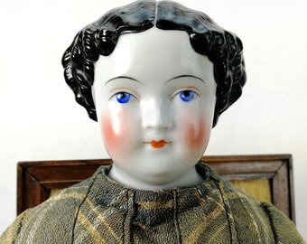 アンティーク ケストナー社製 チャイナヘッドドール 1850年代