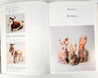 Steiff Assortment 1892 to 1943 by Gunther Pfeiffer Standard