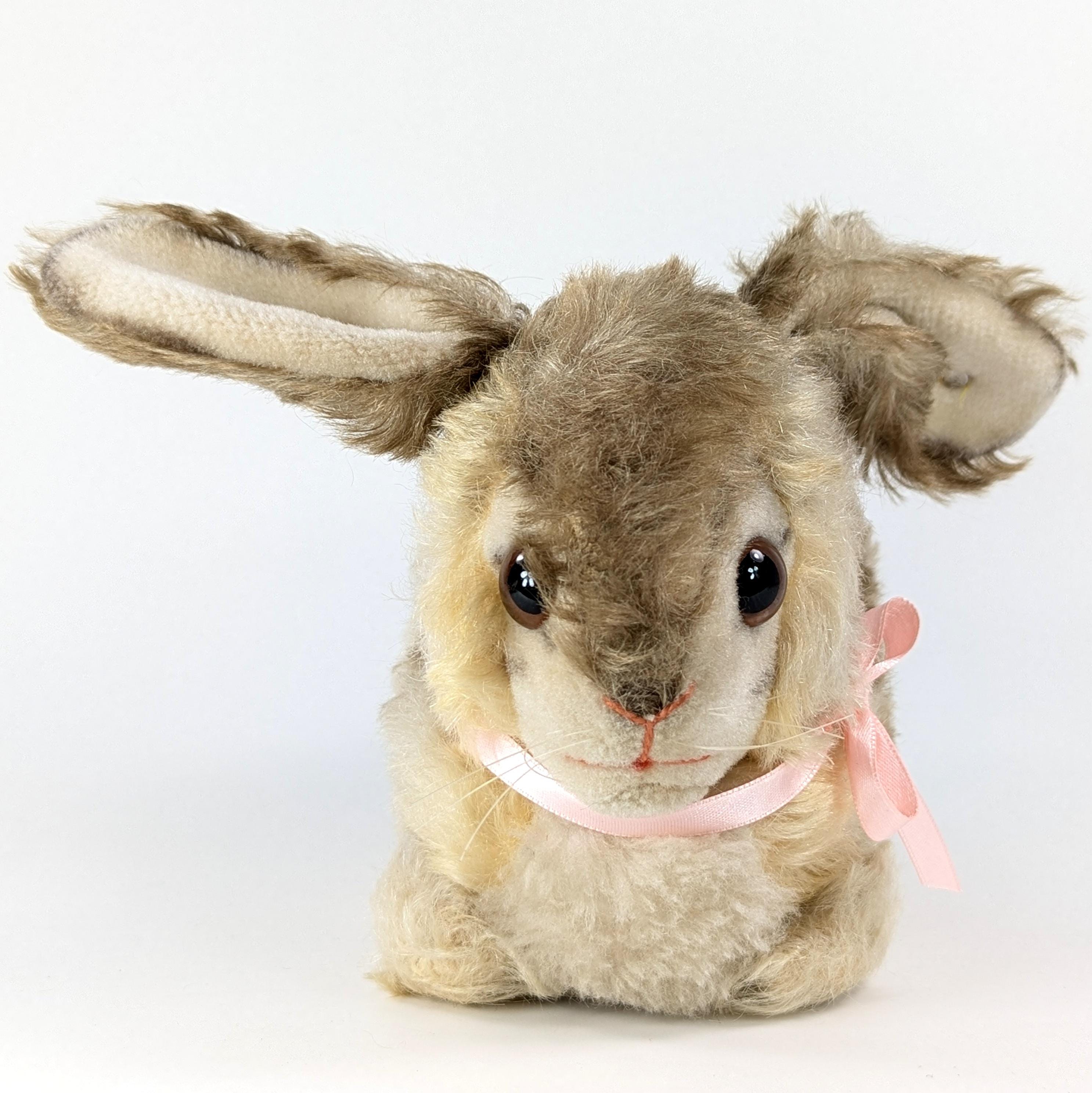 Steiff Bunny Rabbit Pummy Sitting With Button Large 10 Inches