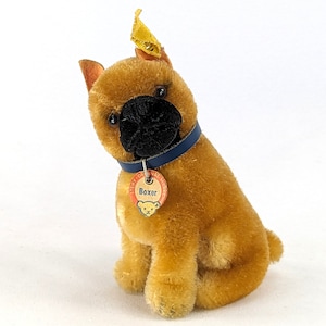 Steiff Boxer Dog sitting all IDs 5 inches produced 1951 to 1961 only