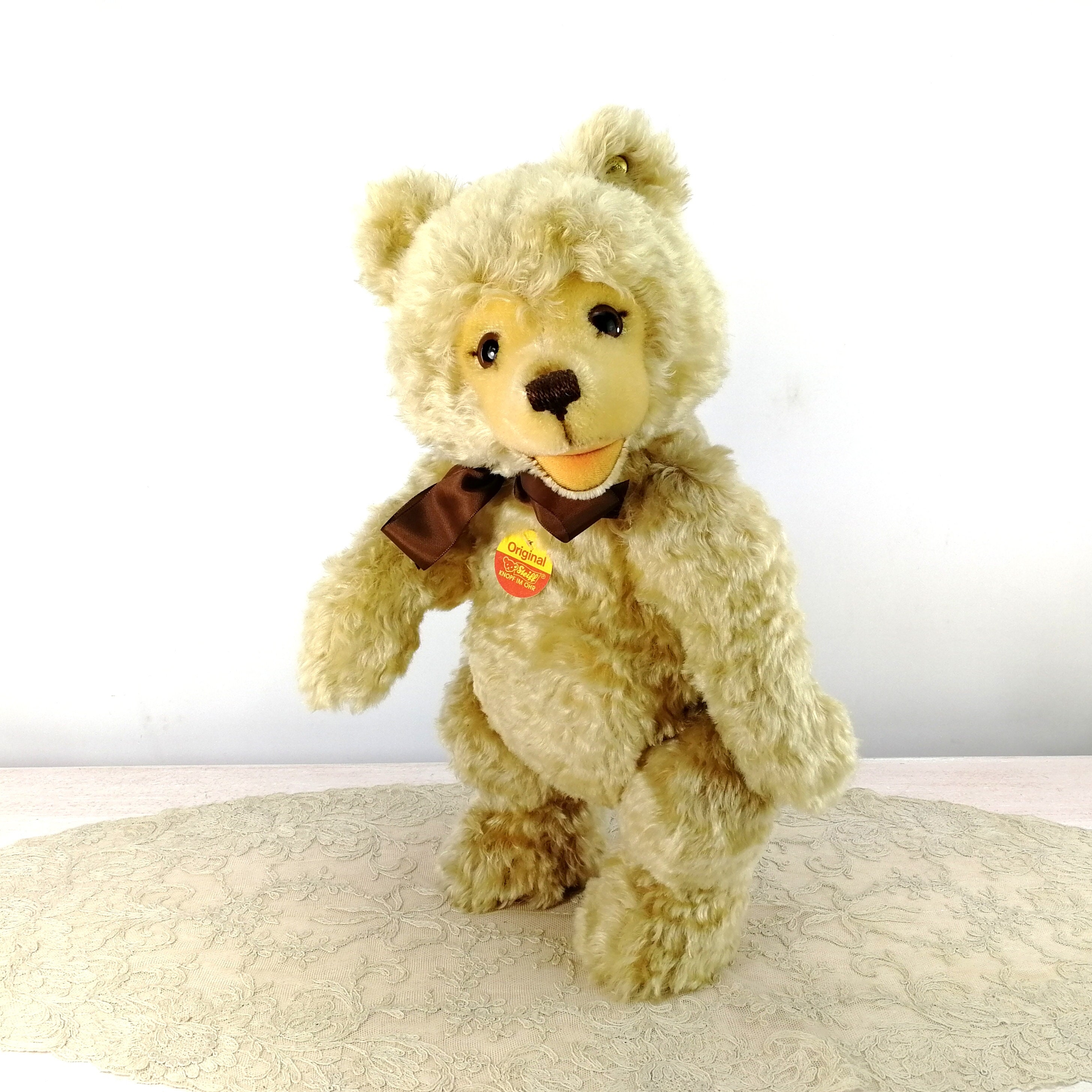 Steiff もの寂しい ティニーキャット キーリング キーホルダー Steiff もの寂しい ティニーキャット キーリング キーホルダー