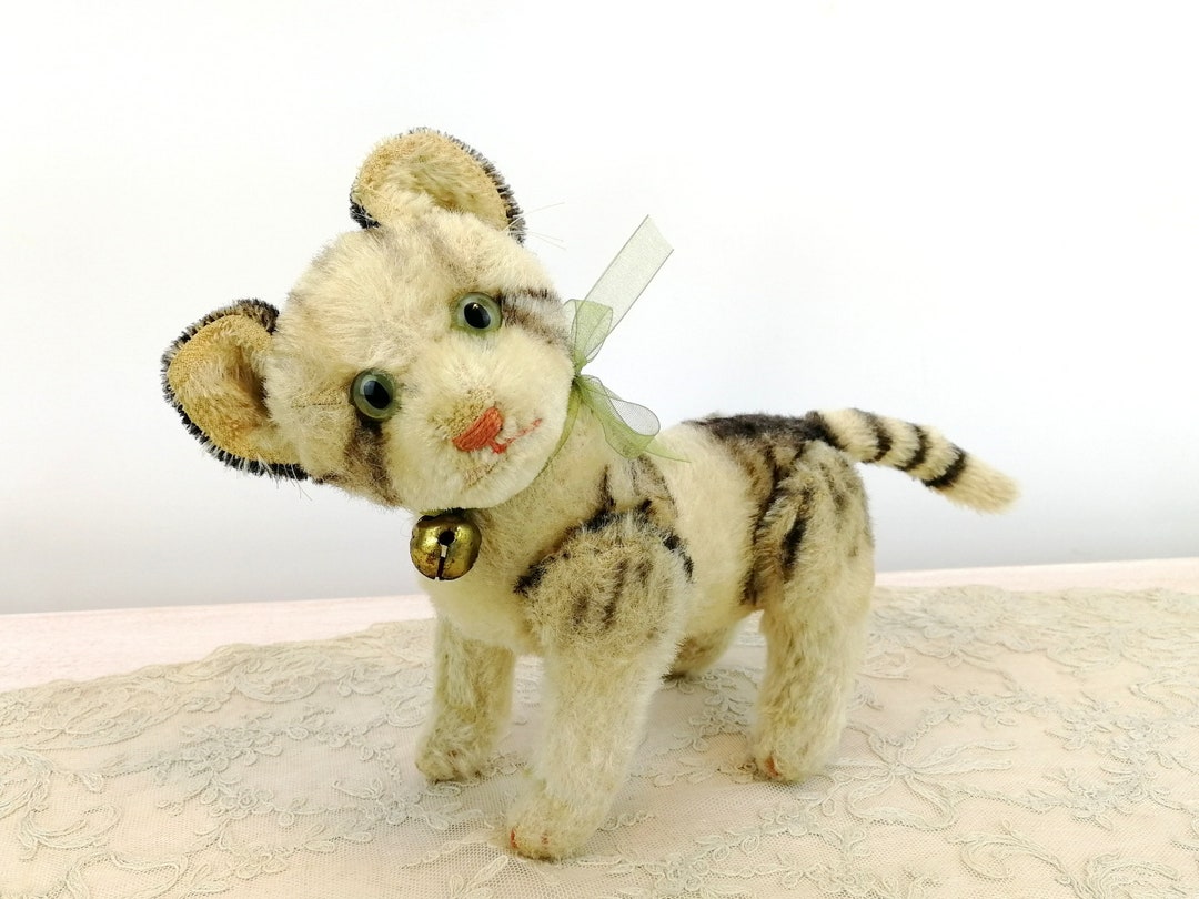 antique steiff cat