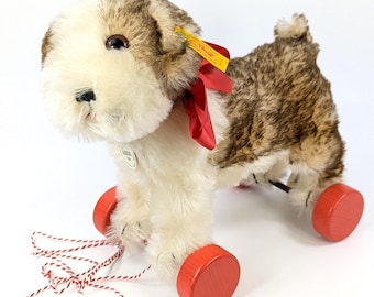 Steiff Molly Dog 1927 Replica: Limited Edition Mohair Collectible