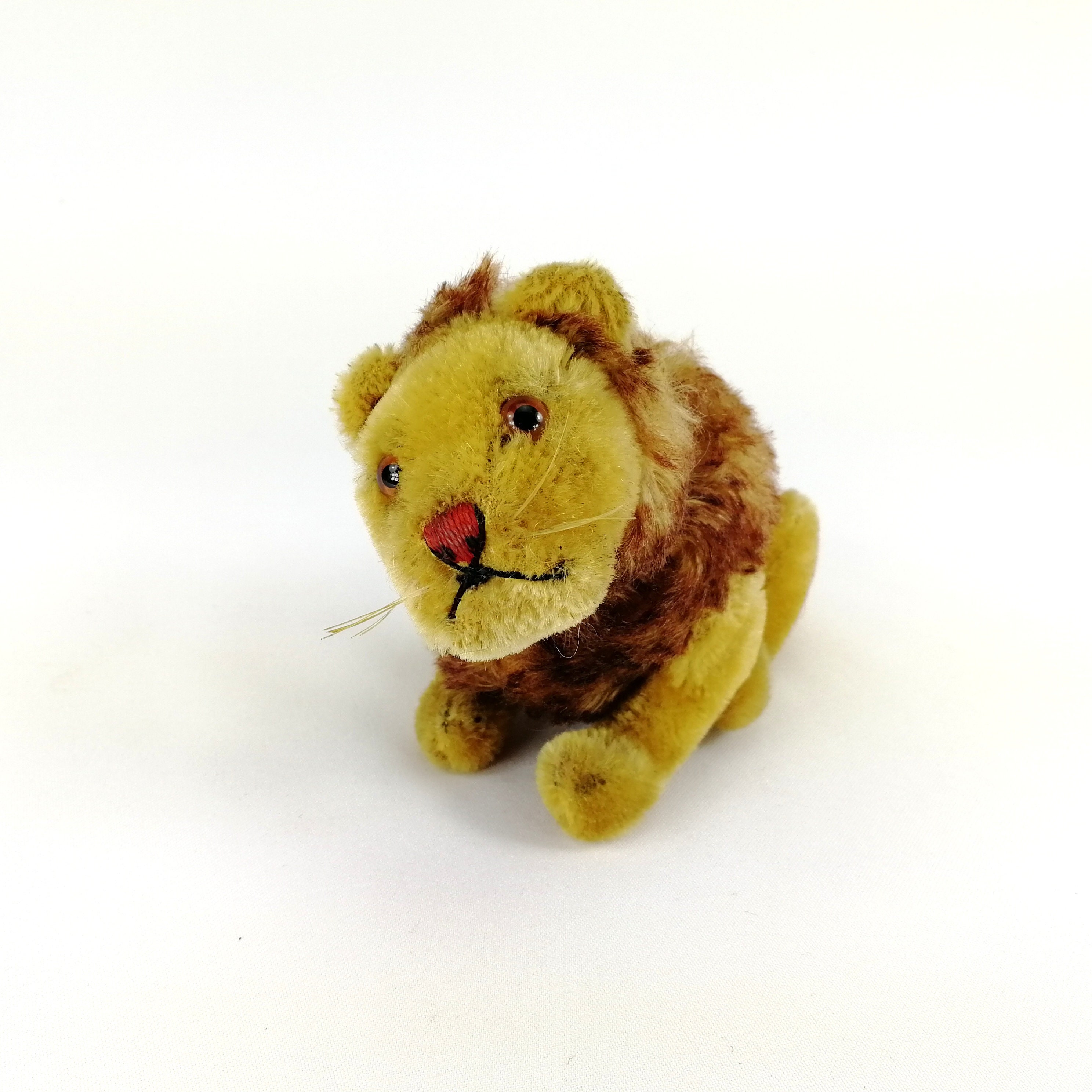 Steiff Papa Lion Vintage 1949 to 1961 Fully Jointed 8 Inches Steiff Papa Lion Vintage 1949 to 1961 Fully Jointed 8 Inches