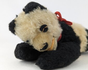 シュタイフ フロッピーパンダベア 7インチ 横たわって眠る