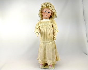 Heinrich Handwerck 109 mold 1900s German bisque doll 20 inches tall antique clothes