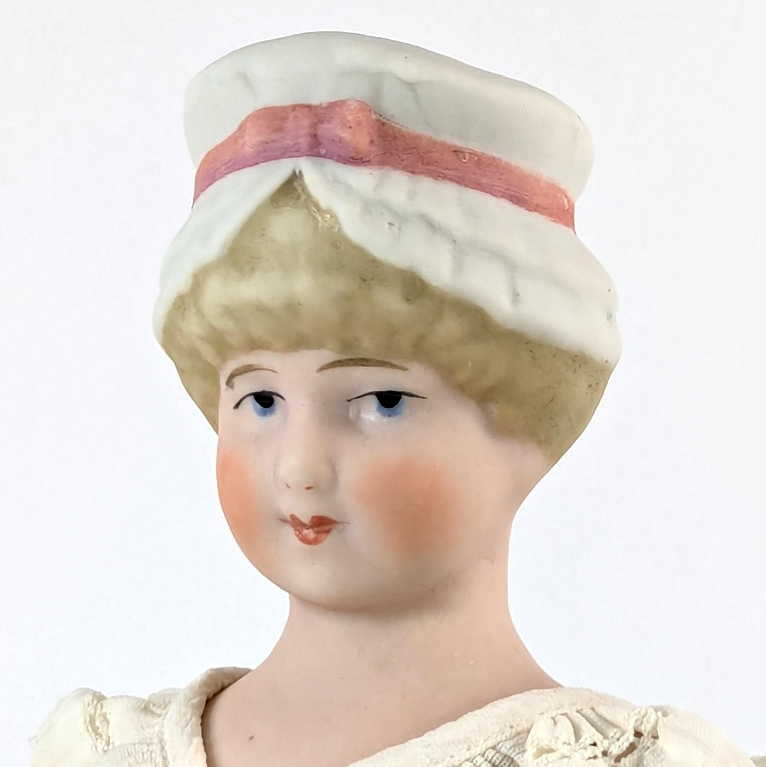 アンティークドイツ人形 1880年代 ビスクドールハウス サイズ7インチ