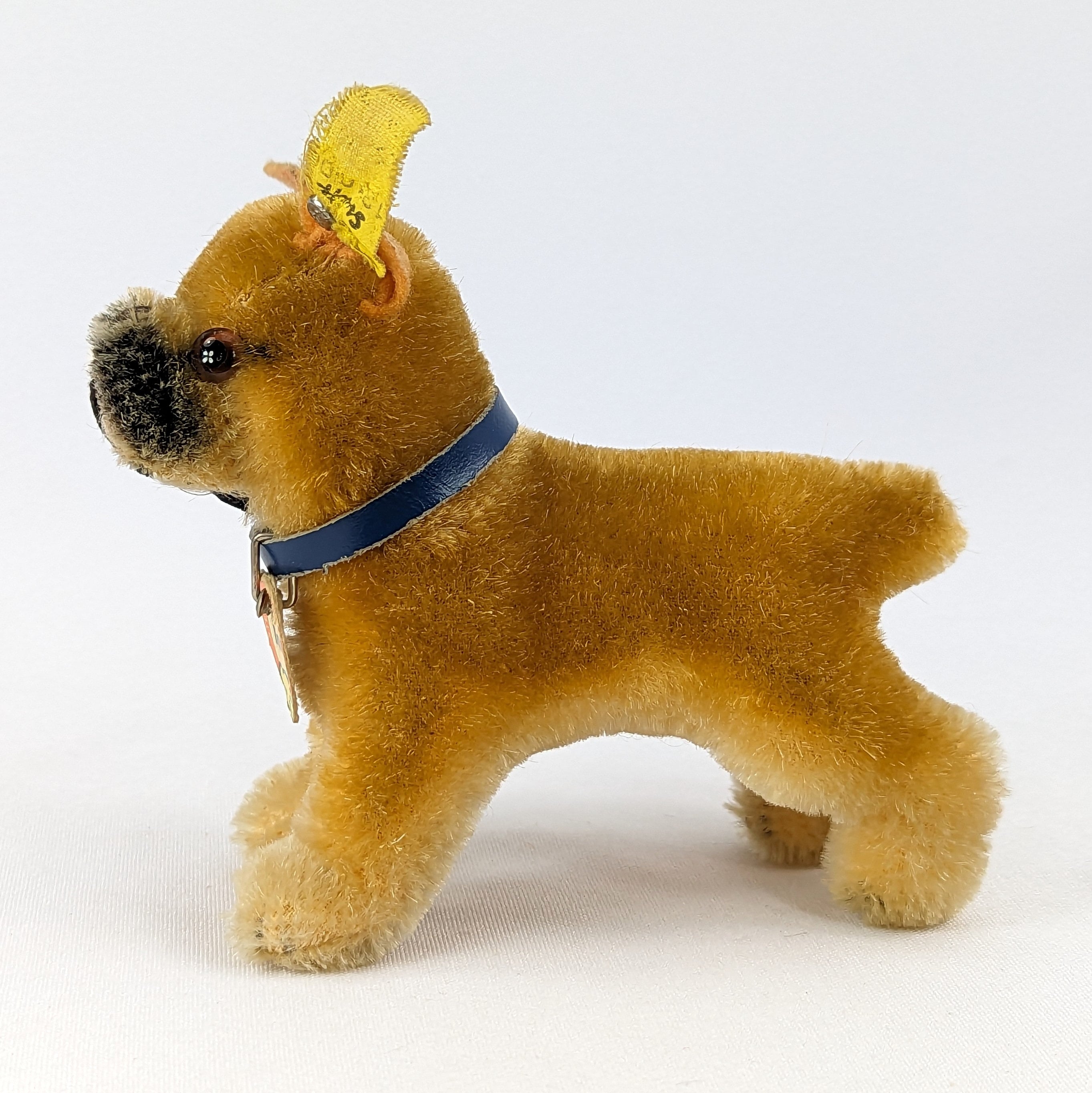 シュタイフ ボクサー犬 立っている すべてのID 最小 4インチ